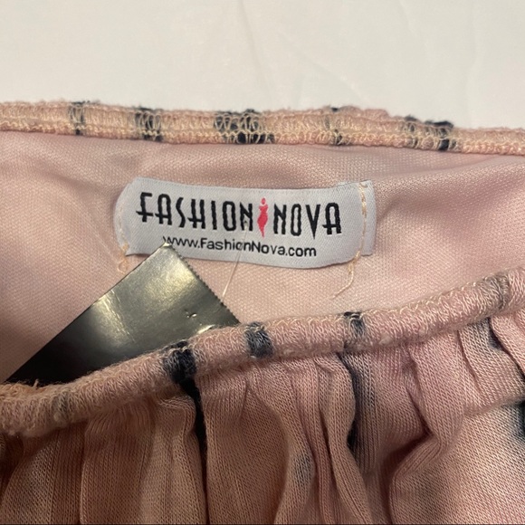 NWT FASHION NOVA TIE-DYE OFF-THE SHOULDER CROP - Picture 8 of 10